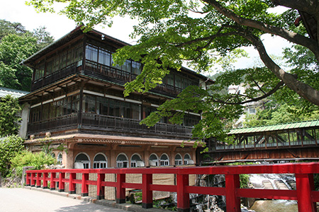 四万温泉　積善館本館（中之条町）